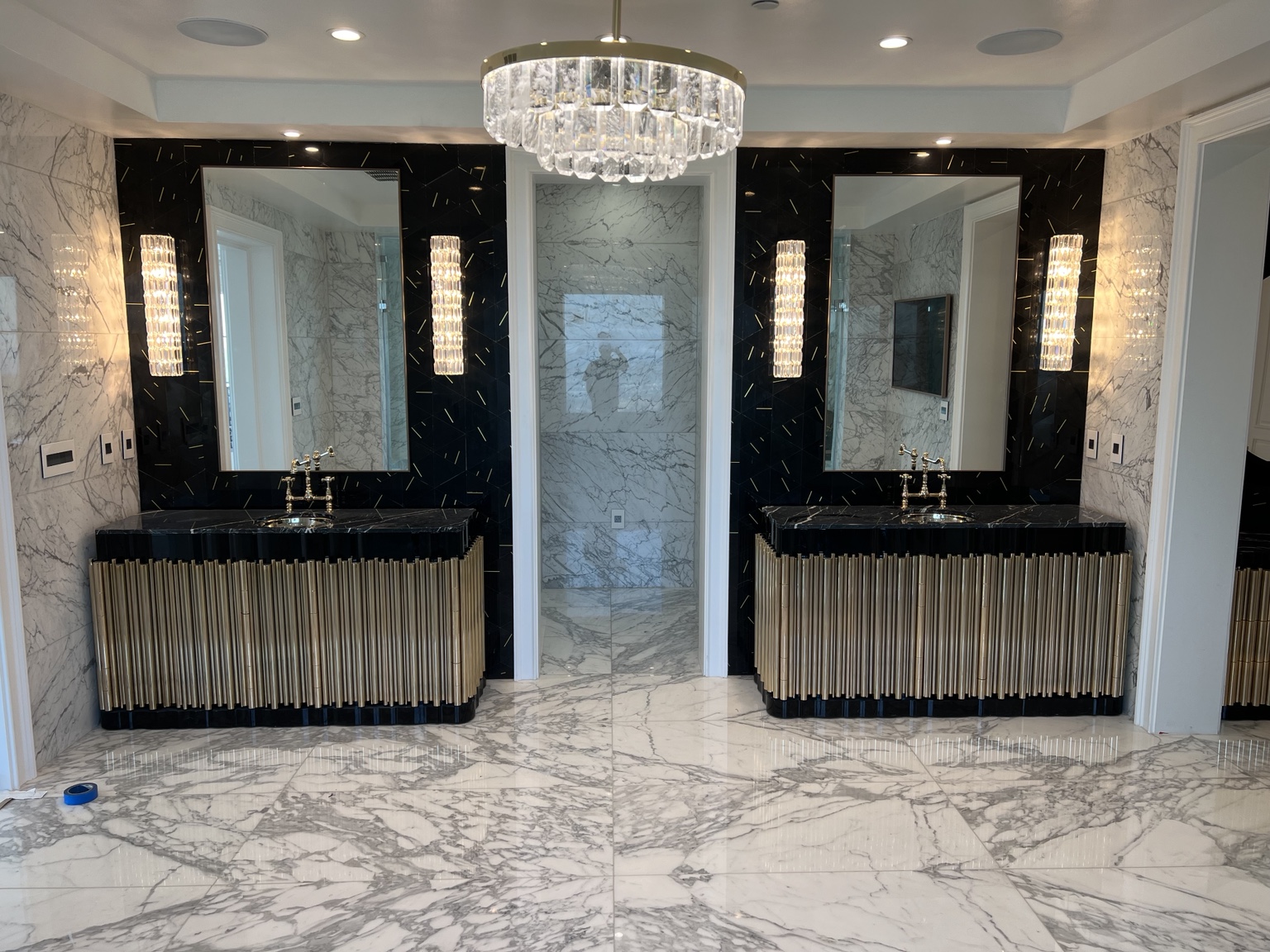 Double vanity and marble detailing